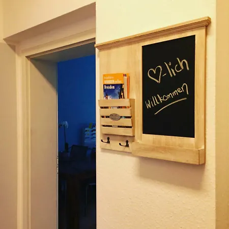 Ferienwohnung Martin アパート ドレスデン